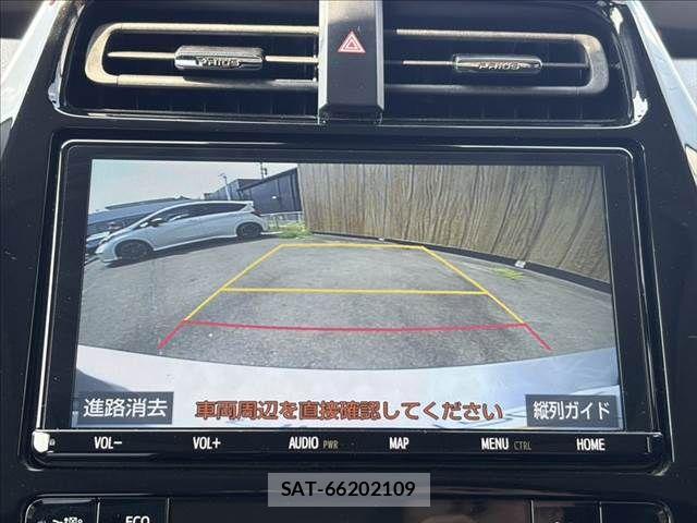 Toyota PRIUS 2019-06 8101277-4