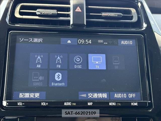 Toyota PRIUS 2019-06 8101277-5