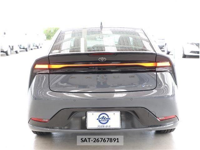 Toyota PRIUS 2024-12 8101240-24