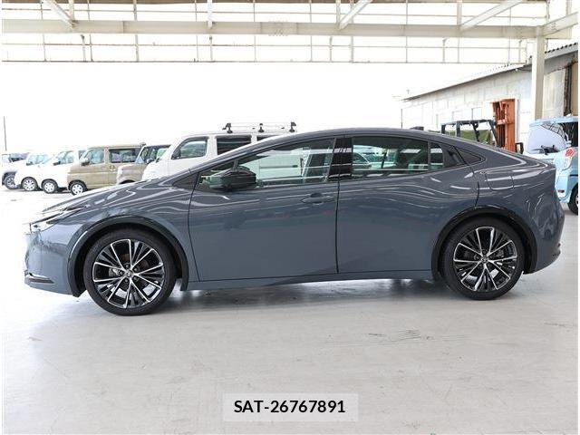 Toyota PRIUS 2024-12 8101240-26