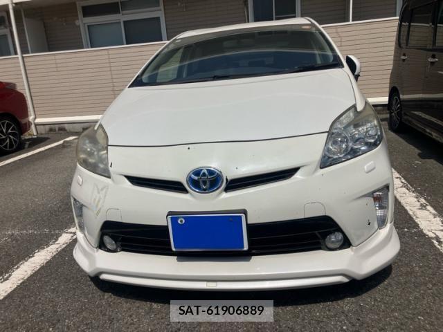 Toyota PRIUS 2010-03 8101331-0
