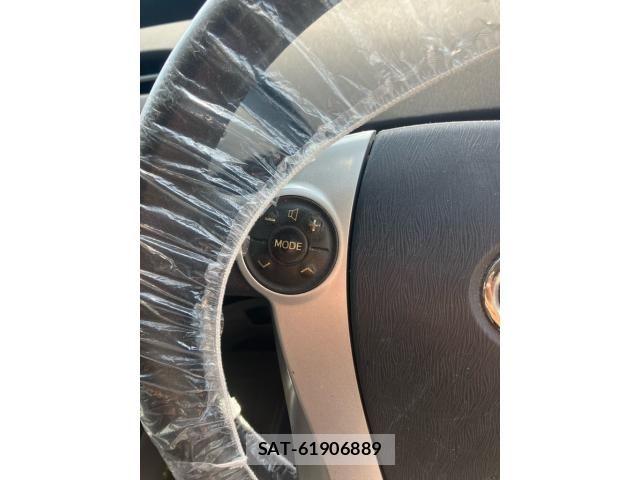 Toyota PRIUS 2010-03 8101331-17