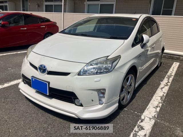 Toyota PRIUS 2010-03 8101331-1