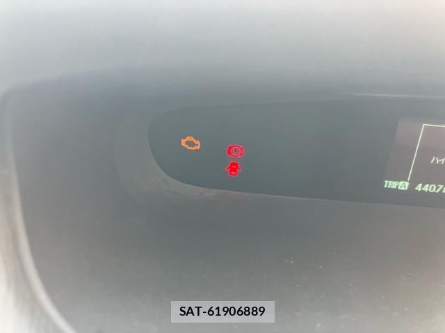 Toyota PRIUS 2010-03 8101331-21