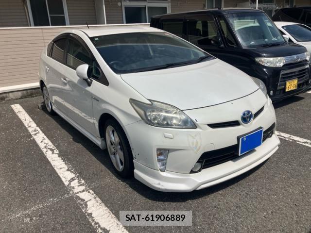 Toyota PRIUS 2010-03 8101331-2