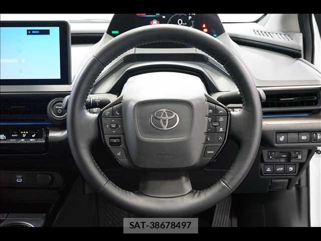 Toyota PRIUS 2023-11 8101234-9