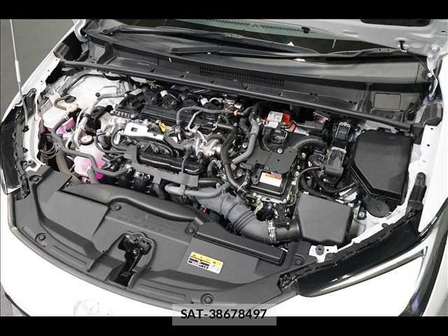 Toyota PRIUS 2023-11 8101234-19