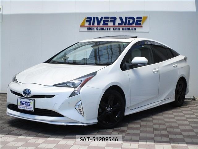 Toyota PRIUS 2017-11 8101281-0
