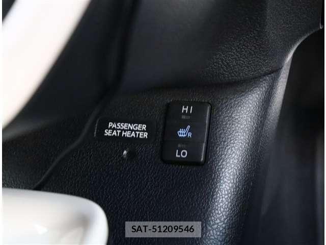 Toyota PRIUS 2017-11 8101281-12