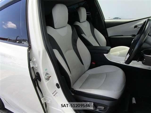 Toyota PRIUS 2017-11 8101281-23