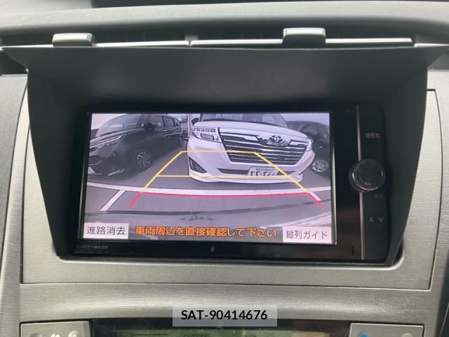 Toyota PRIUS 2012-10 8101337-21
