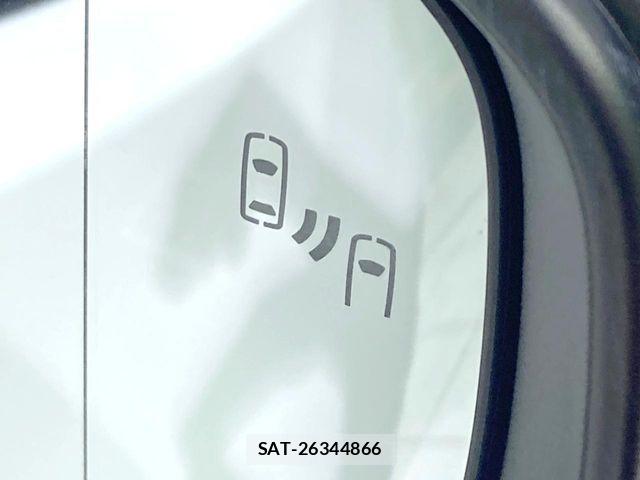 Toyota PRIUS 2023-11 8101254-5