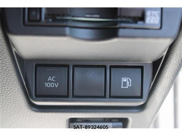 Toyota PRIUS 2023-05 8101252-19