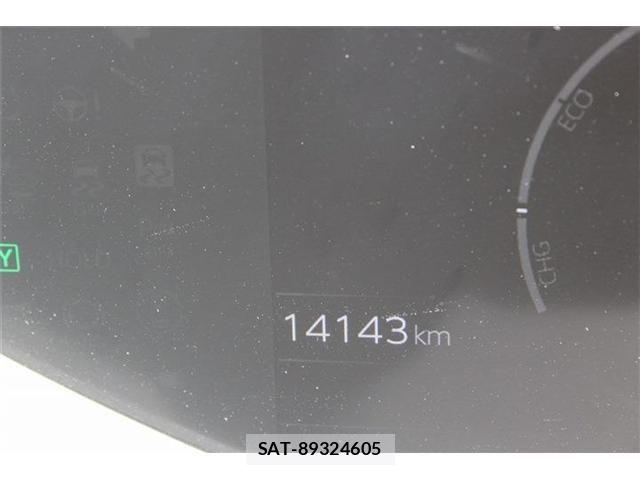 Toyota PRIUS 2023-05 8101252-22