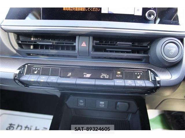 Toyota PRIUS 2023-05 8101252-24