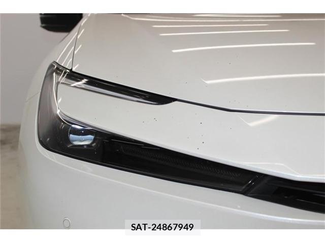 Toyota PRIUS 2023-07 8101253-11