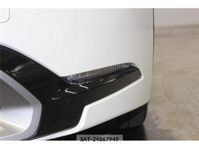 Toyota PRIUS 2023-07 8101253-15