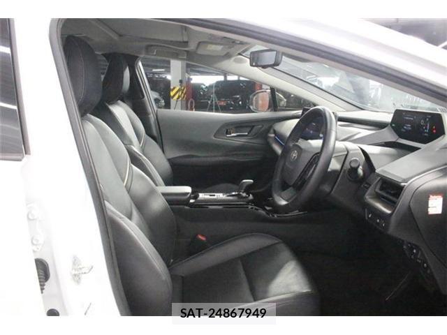 Toyota PRIUS 2023-07 8101253-28
