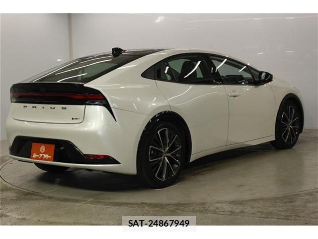 Toyota PRIUS 2023-07 8101253-4