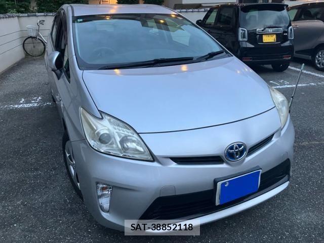 Toyota PRIUS 2012-05 8101326-1