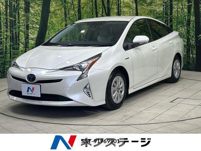 Toyota PRIUS 2016-04 8101279-0