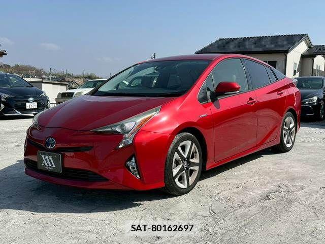 Toyota PRIUS 2015-12 8101282-2