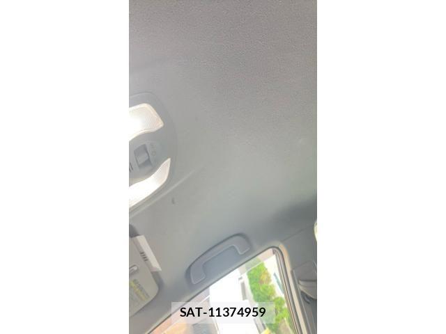 Toyota PRIUS 2010-11 8101325-21