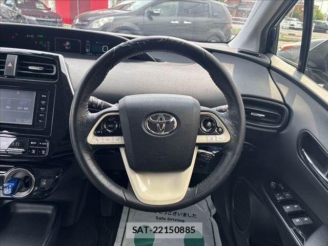 Toyota PRIUS 2016-03 8101297-9