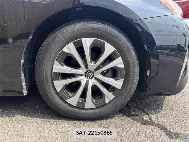 Toyota PRIUS 2016-03 8101297-12