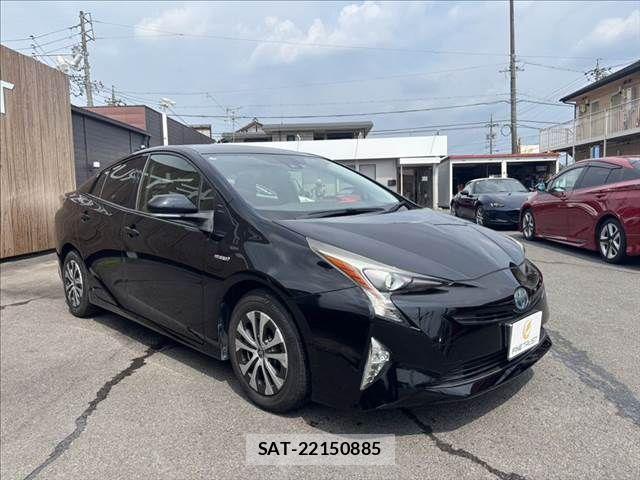 Toyota PRIUS 2016-03 8101297-15
