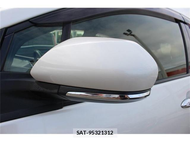 Toyota PRIUS 2018-10 8101285-19
