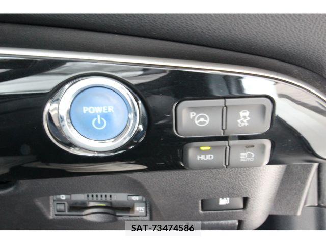 Toyota PRIUS 2017-08 8101274-9