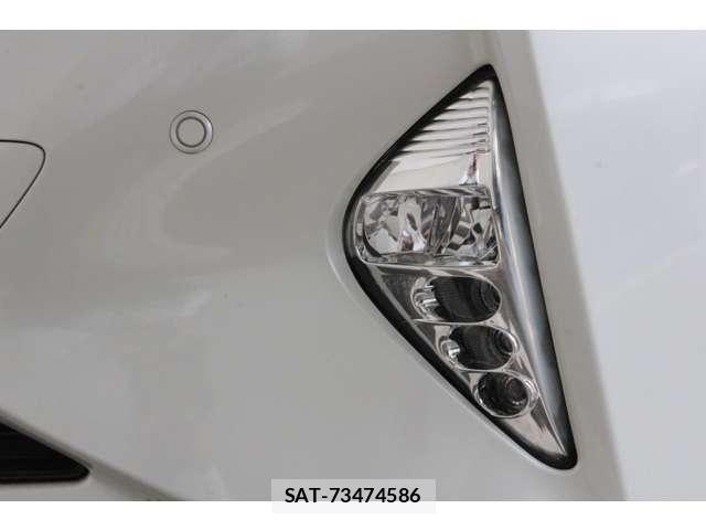 Toyota PRIUS 2017-08 8101274-17