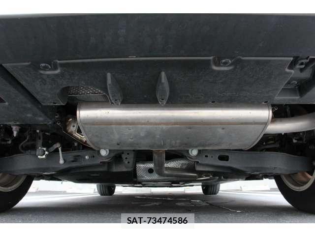 Toyota PRIUS 2017-08 8101274-20