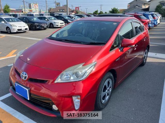 Toyota PRIUS 2014-03 8101311-0