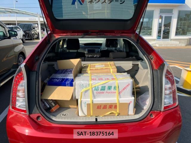 Toyota PRIUS 2014-03 8101311-19