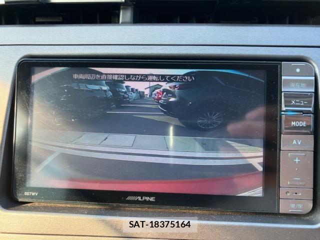Toyota PRIUS 2014-03 8101311-22