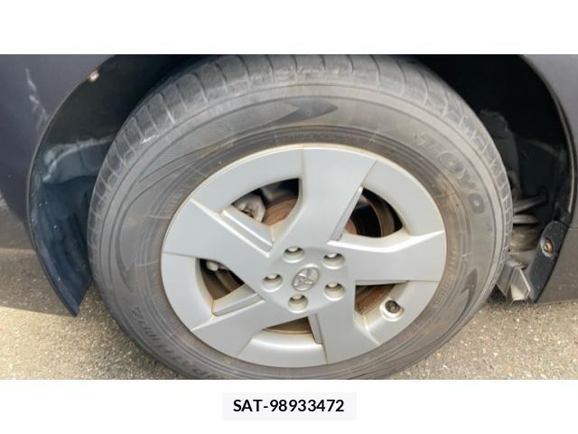 Toyota PRIUS 2011-07 8101324-9
