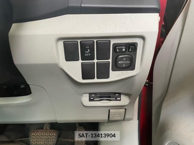Toyota PRIUS 2013-11 8101322-10