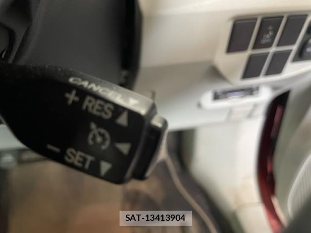 Toyota PRIUS 2013-11 8101322-12