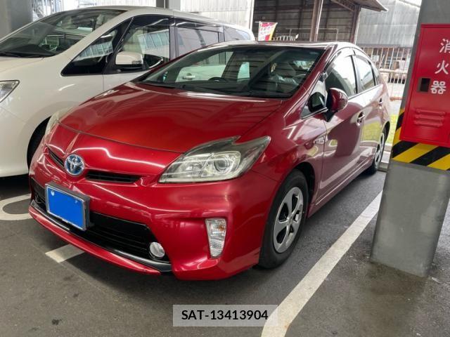Toyota PRIUS 2013-11 8101322-2