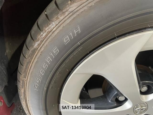 Toyota PRIUS 2013-11 8101322-4