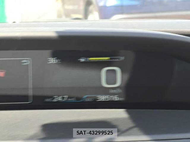 Toyota PRIUS 2020-11 8101262-28