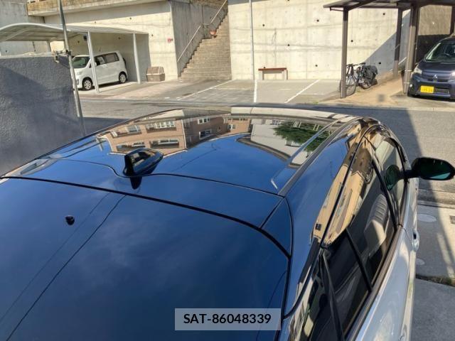 Toyota PRIUS 2019-09 8101286-9