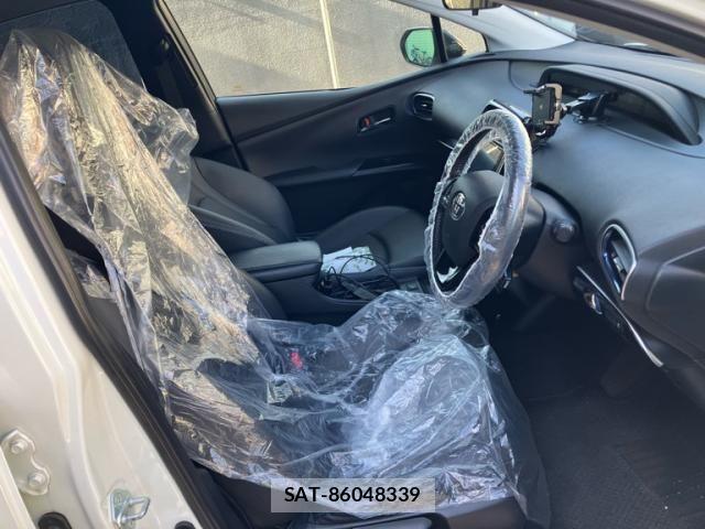 Toyota PRIUS 2019-09 8101286-11