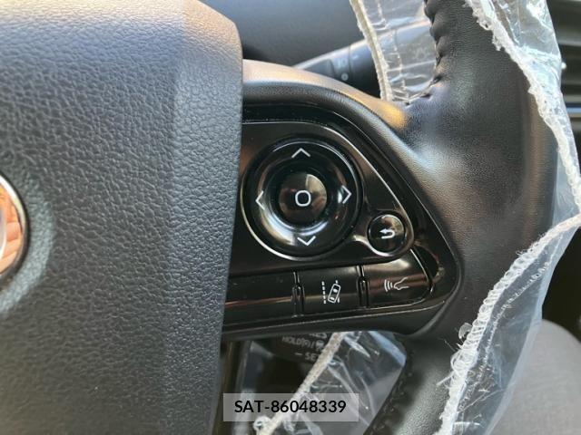 Toyota PRIUS 2019-09 8101286-17