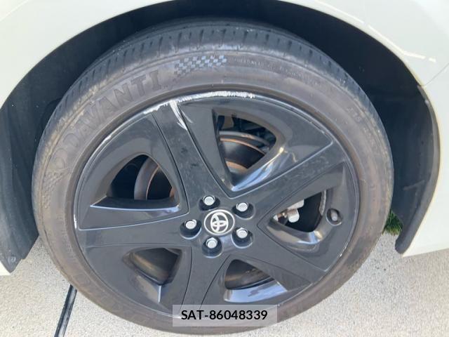Toyota PRIUS 2019-09 8101286-5