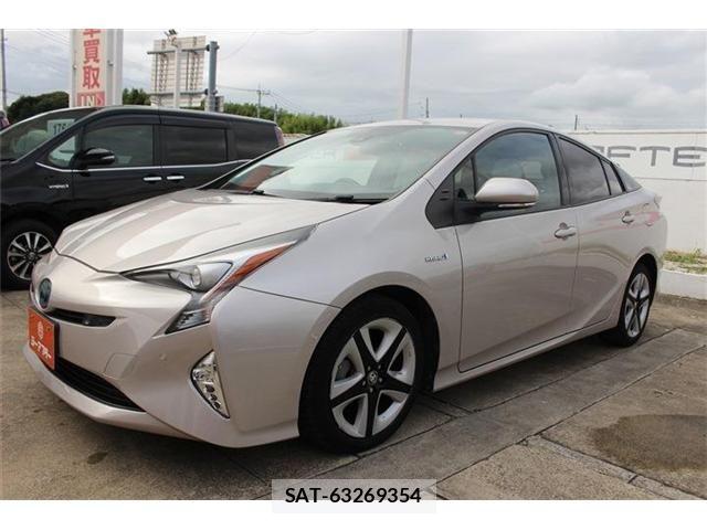 Toyota PRIUS 2016-04 8101270-8