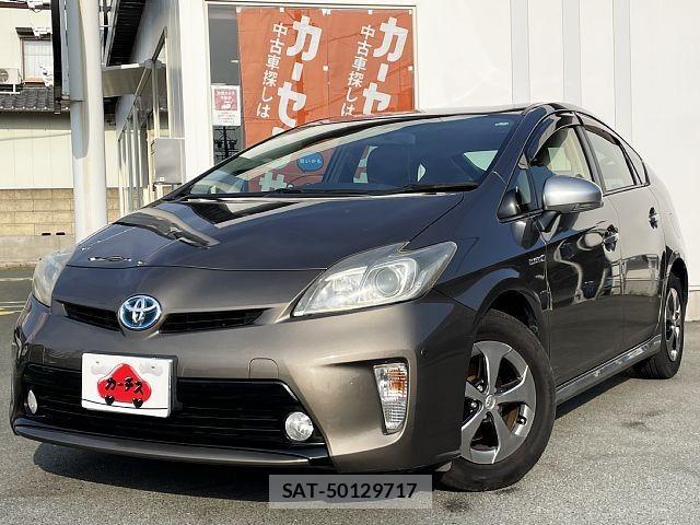 Toyota PRIUS 2013-08 8101313-0