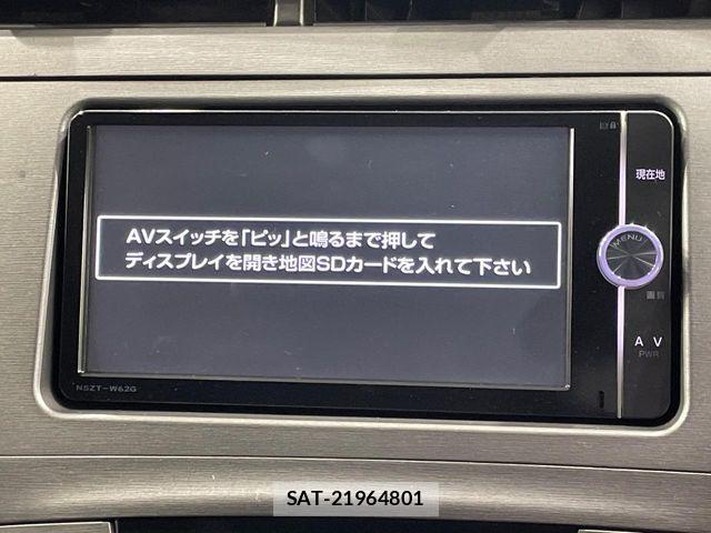 Toyota PRIUS 2012-07 8101296-5